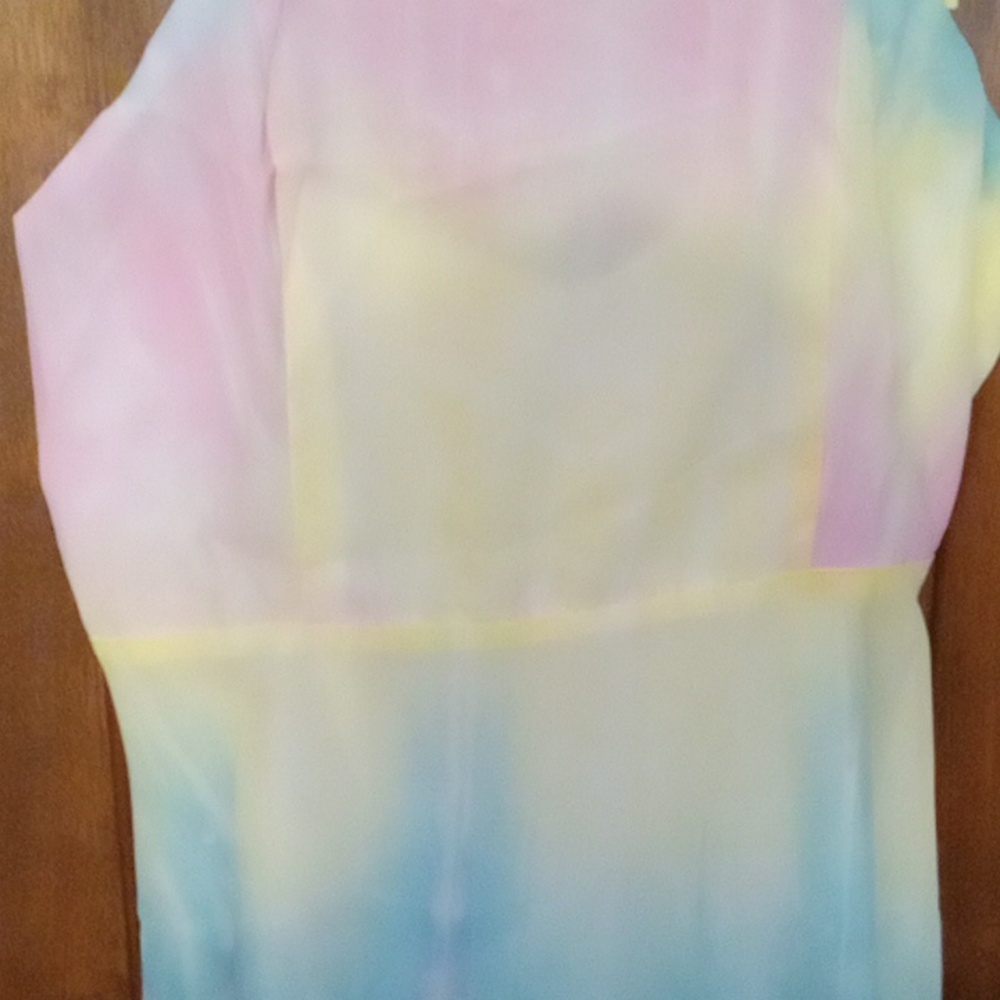 Dress - Picture 2 of 4